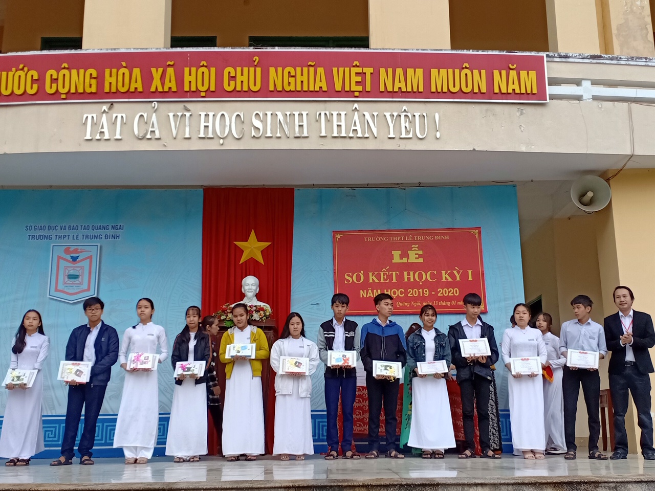 Sơ kết học kỳ 1, năm học 2019-2020