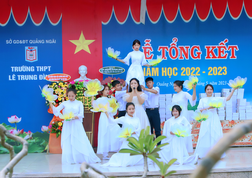 Lễ tổng kết năm học 2022 2023