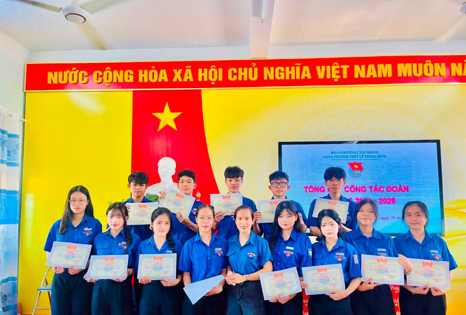 Tổng kết công tác Đoàn và phong trào thanh niên NH 2025 2026